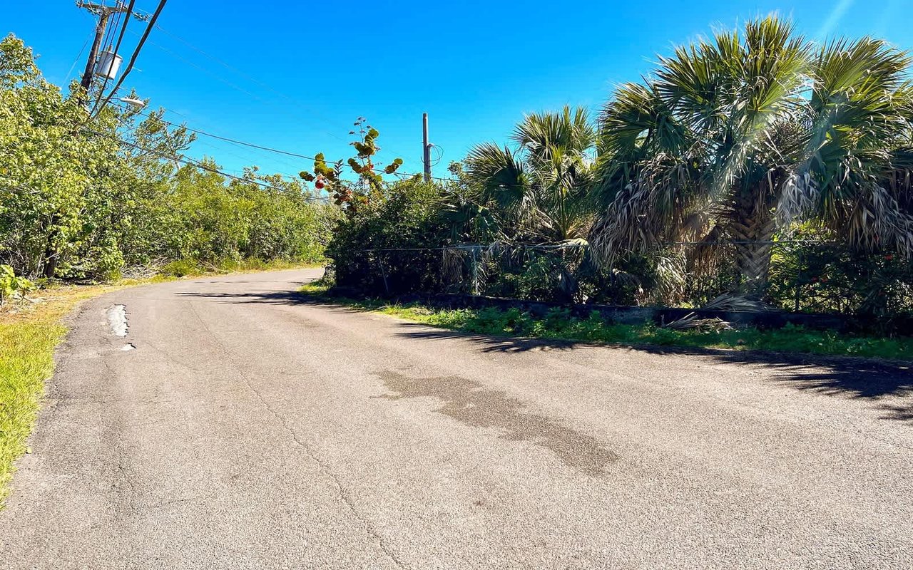 Multi family Lot on Main Carmichael Road