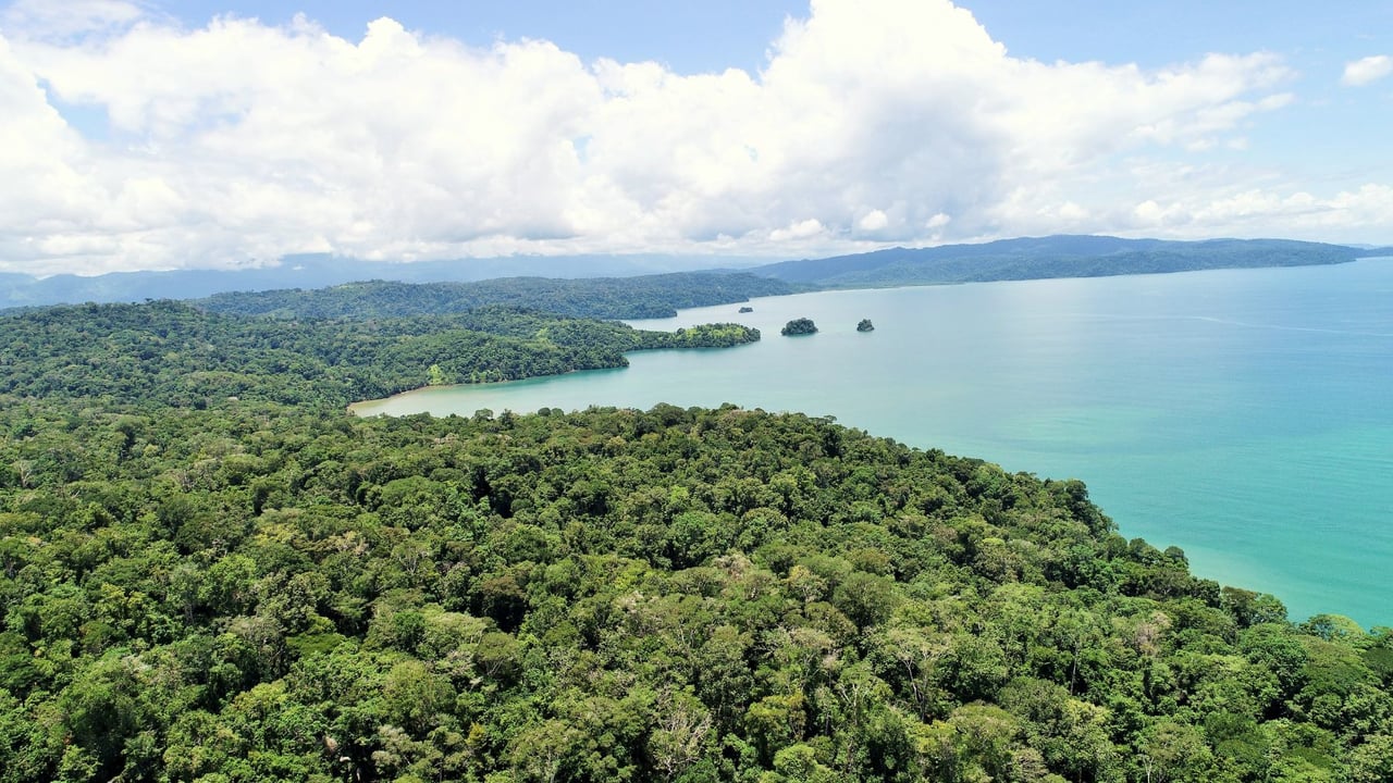 Private Beachfront Development Land, Ojochal, Puntarenas