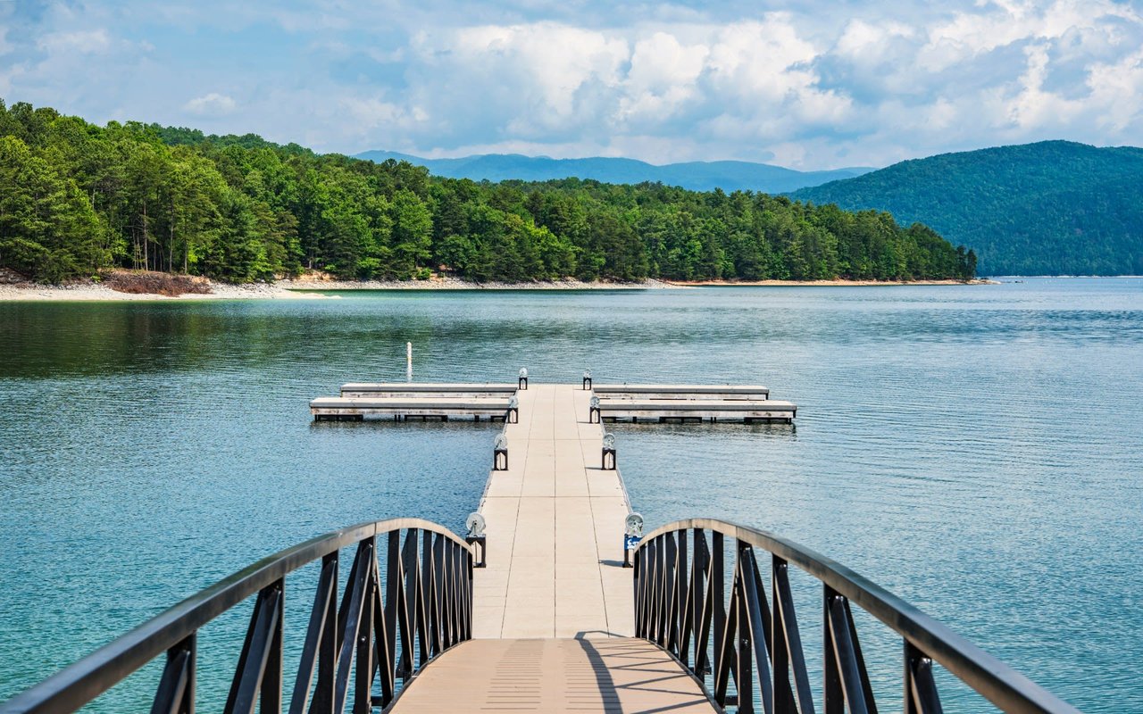 Lake Hartwell