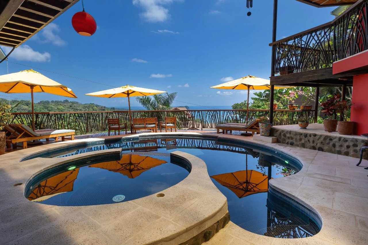 Multi Level Ocean View Villa, Manuel Antonio, Puntarenas