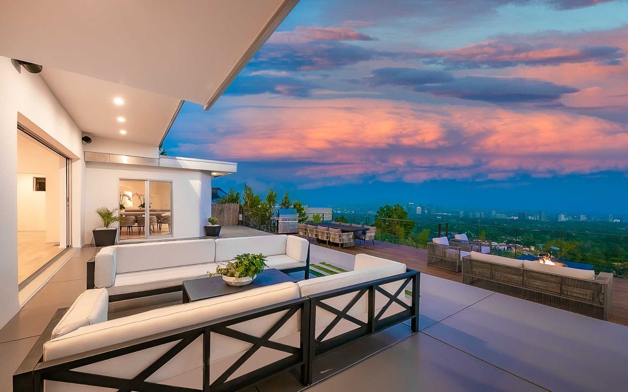 The Beverly Hills Skyline Villa