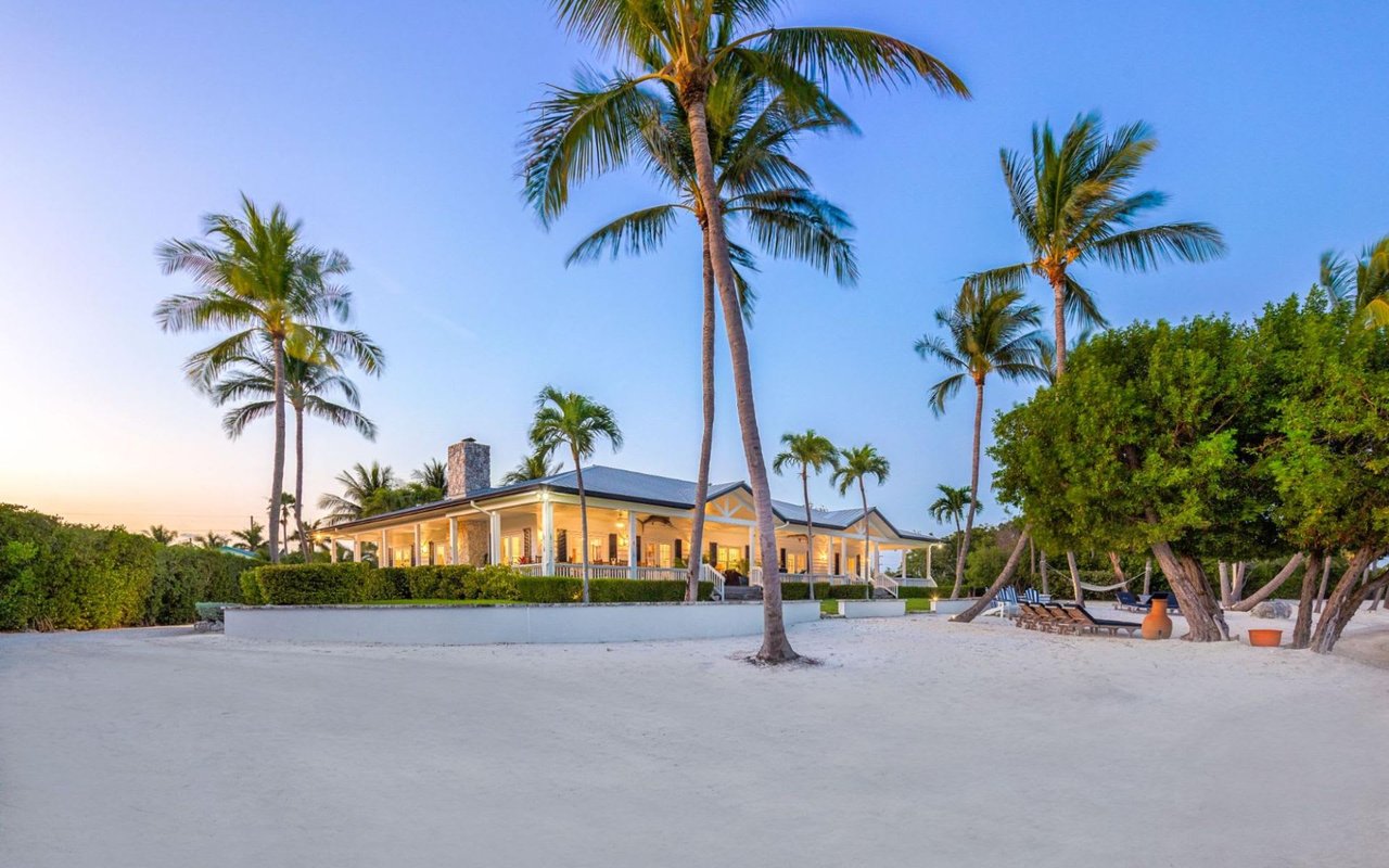 The Charm of Waterfront Properties in Islamorada