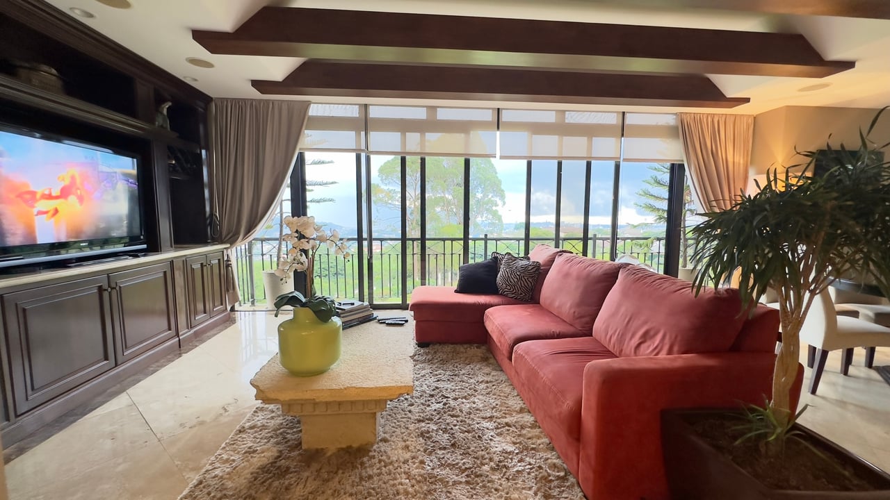 Colonial Luxury Tower Condo, Curridabat, San Jose