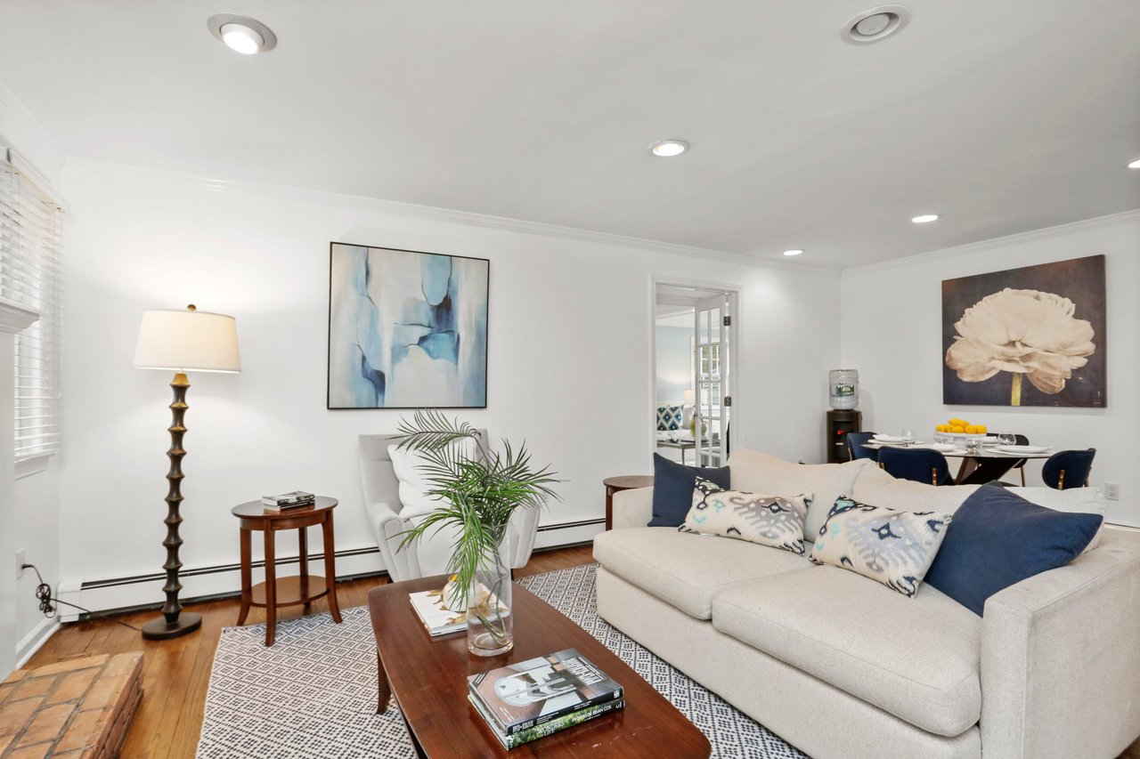 2 Pequot Drive