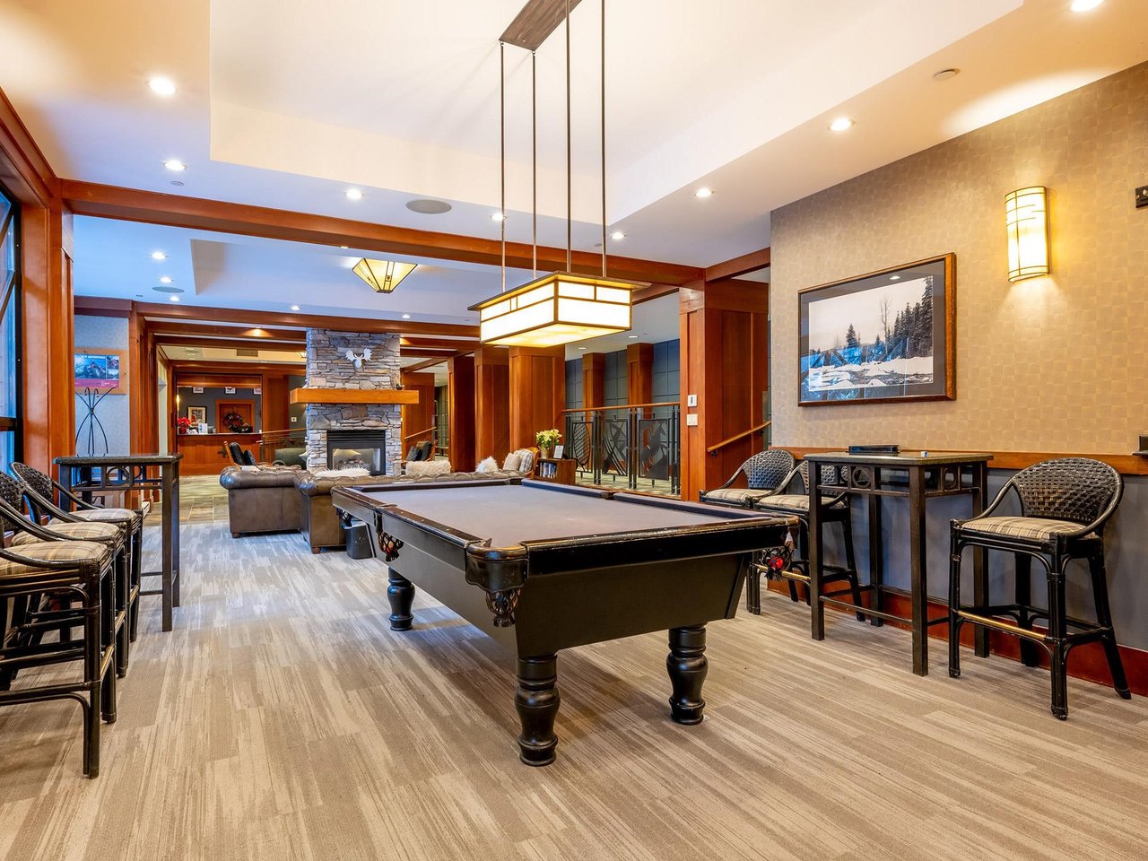 207 G3-4653 Blackcomb Wy