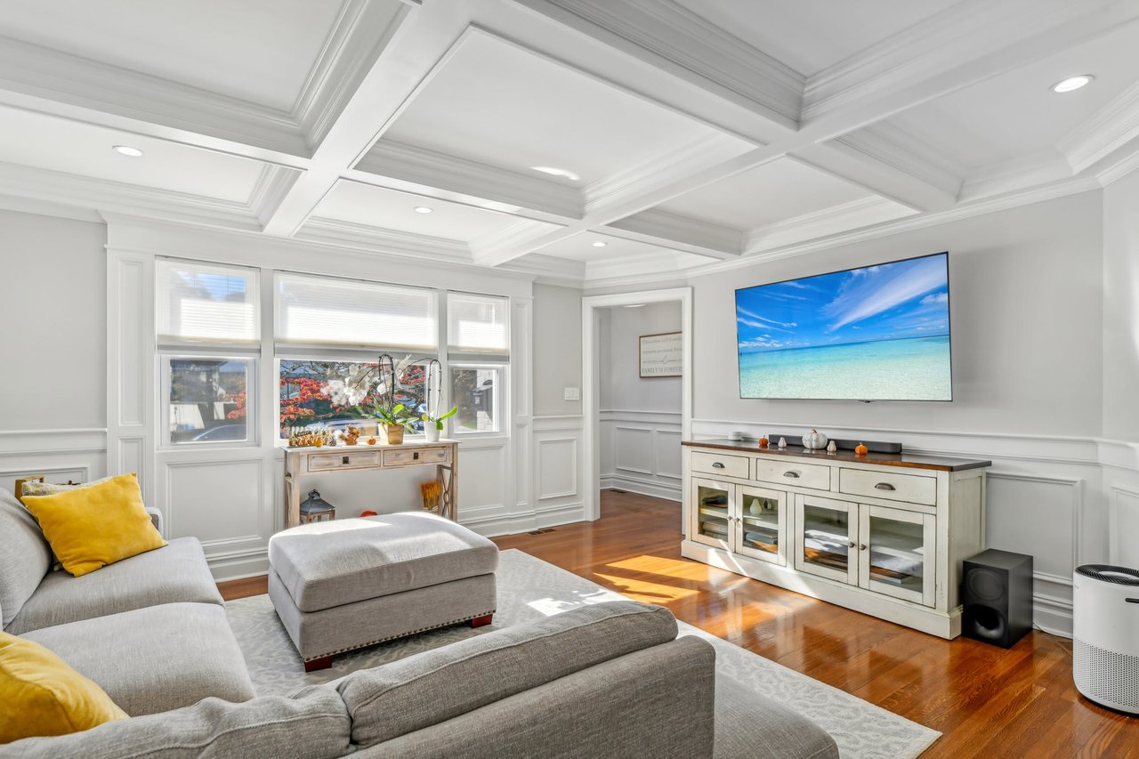 366 Delaware Ave, Union, NJ 07083