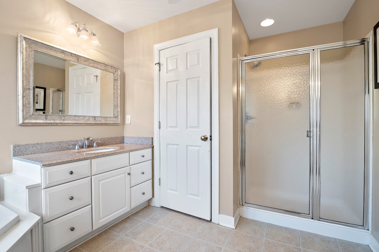 3731 Riverdowns North Drive