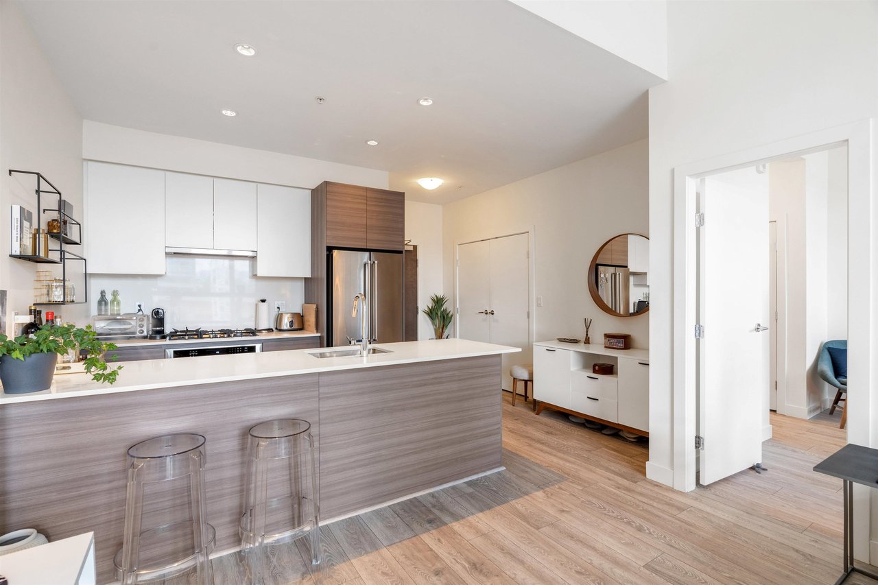 504-4468 Dawson St