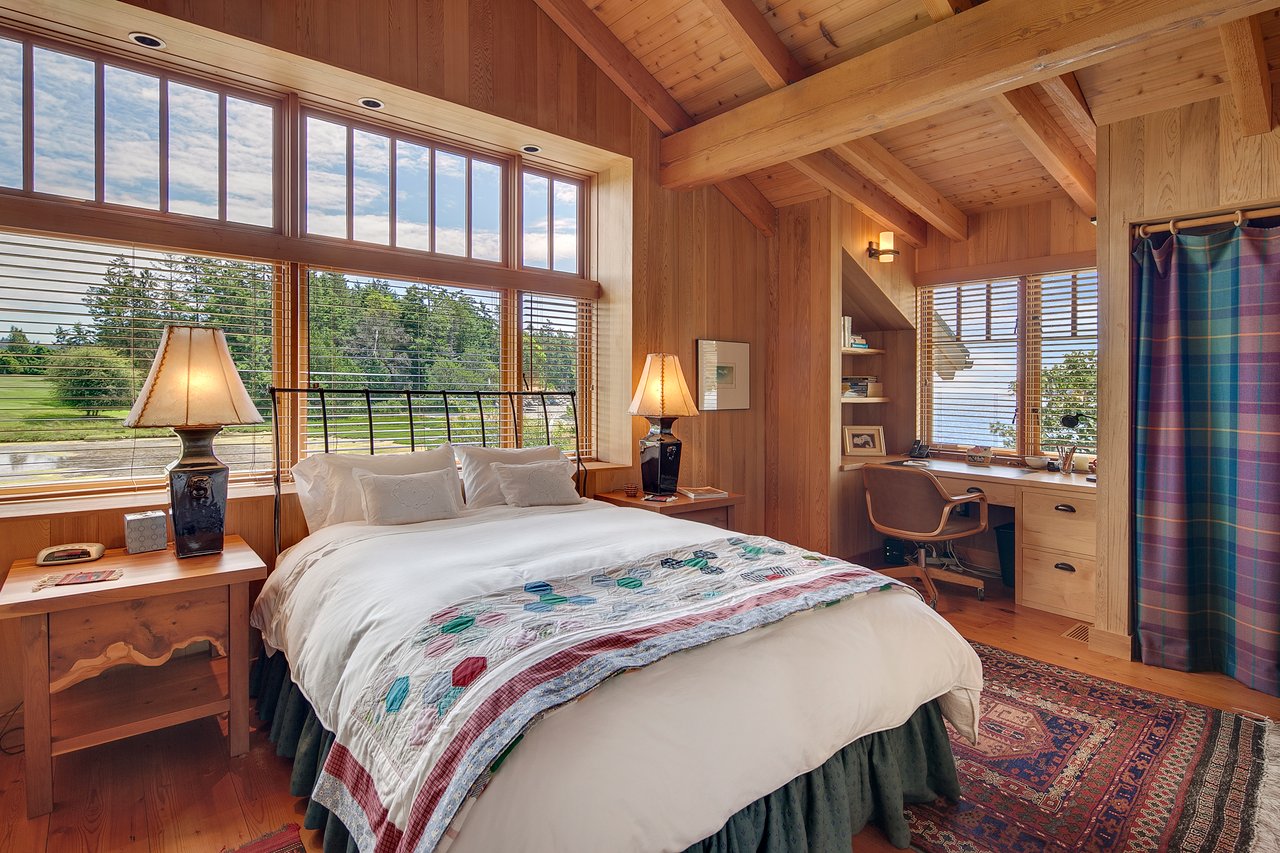 235 Seal Rock Lane, Friday Harbor 98250