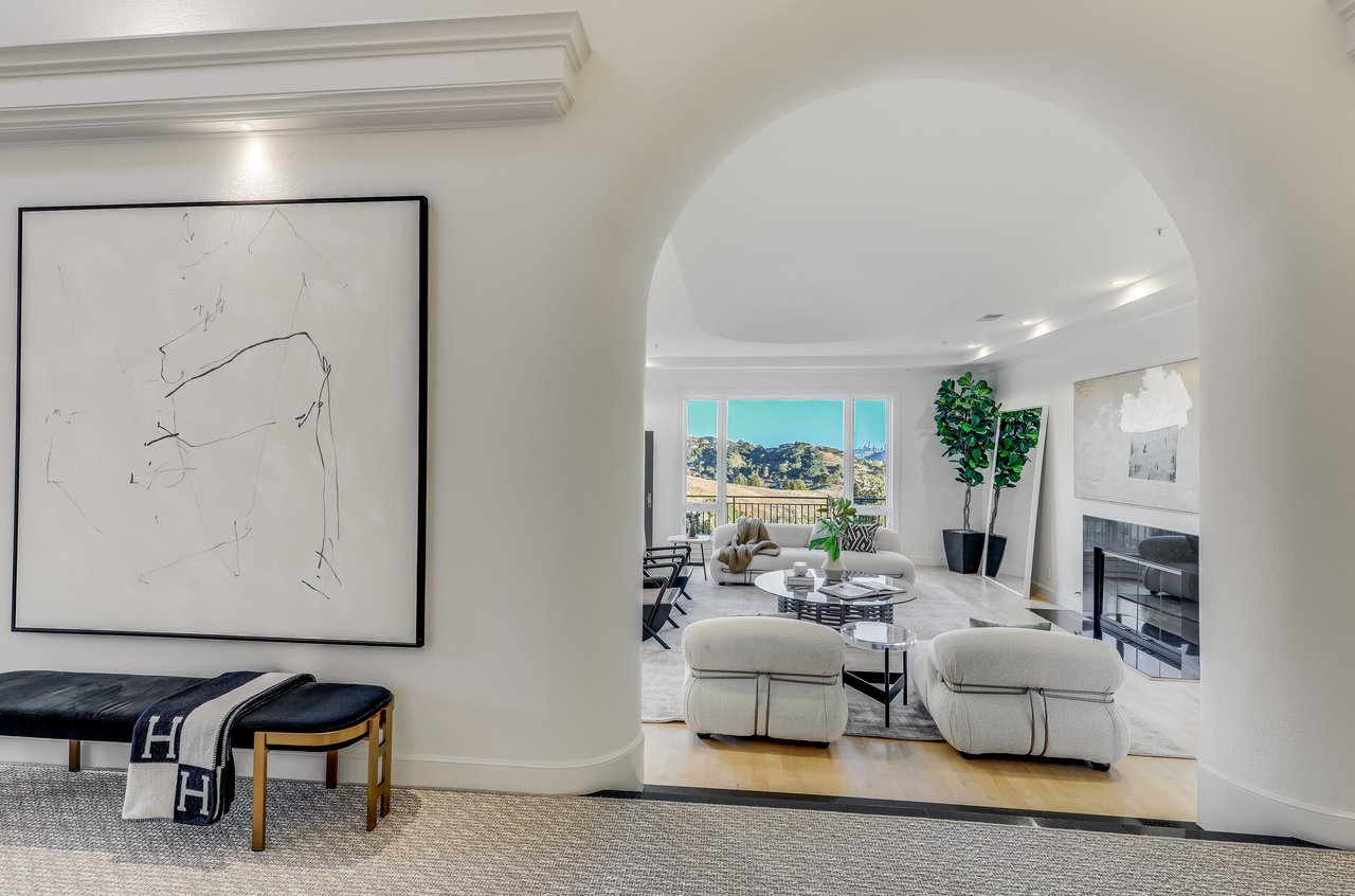 Tiburon Retreat at 7 Mariposa Court
