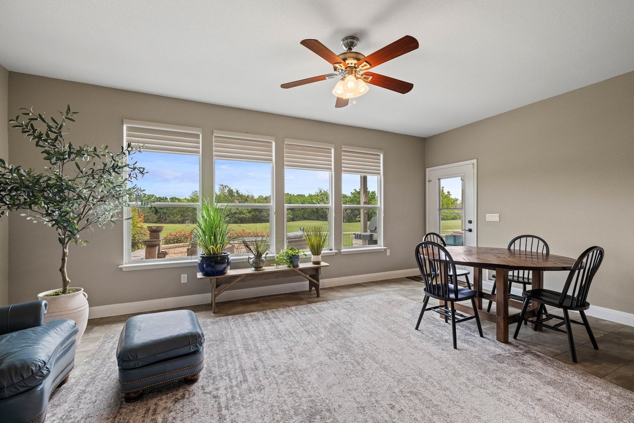 424 Star Mountain Ln, Georgetown, TX 78633