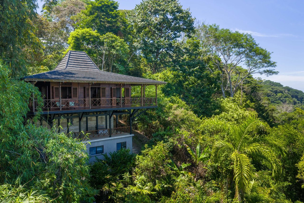 Ocean View Retreat Estate, Dominical, Puntarenas