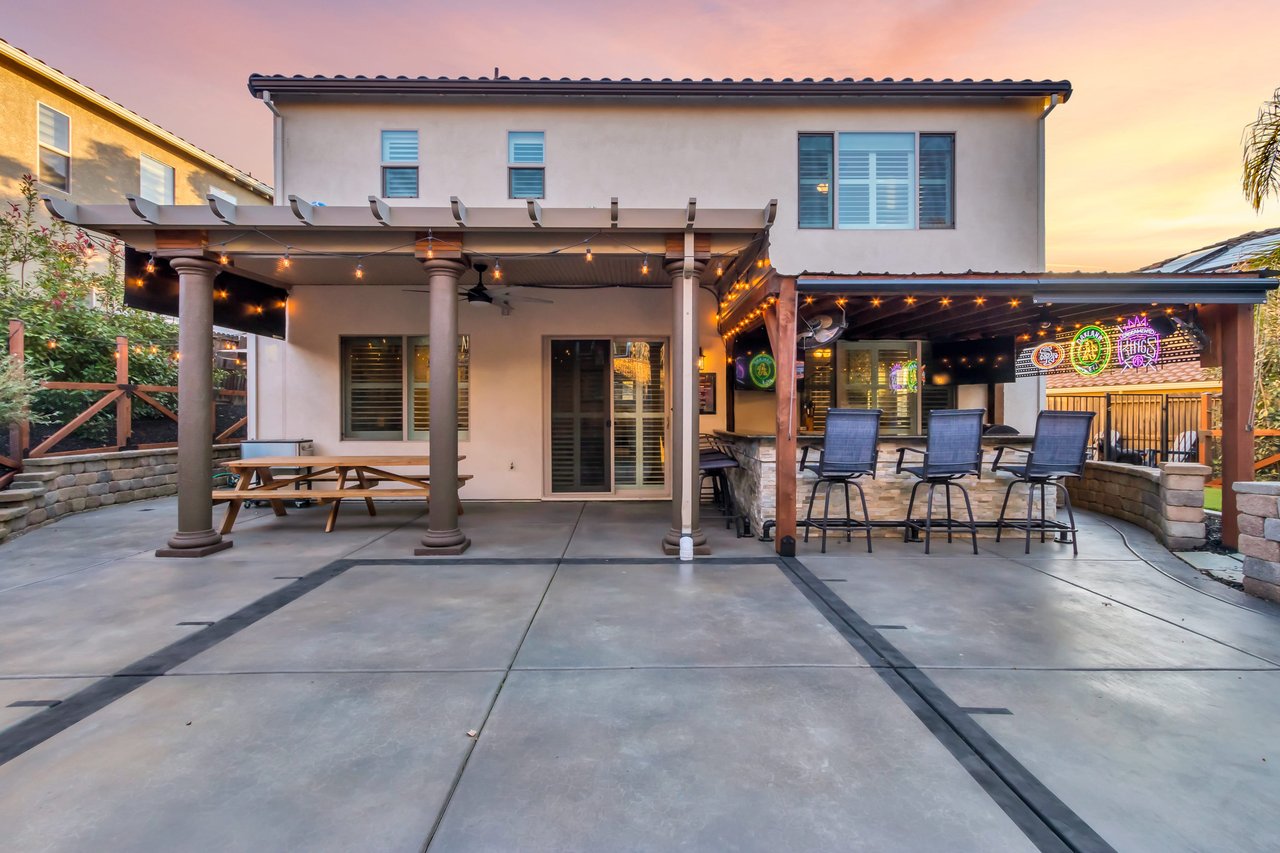 3123 Acorn Glen Way