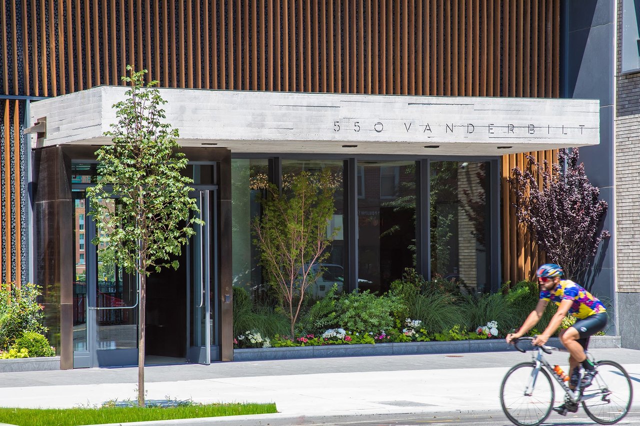 550 Vanderbilt Ave. Unit: 908