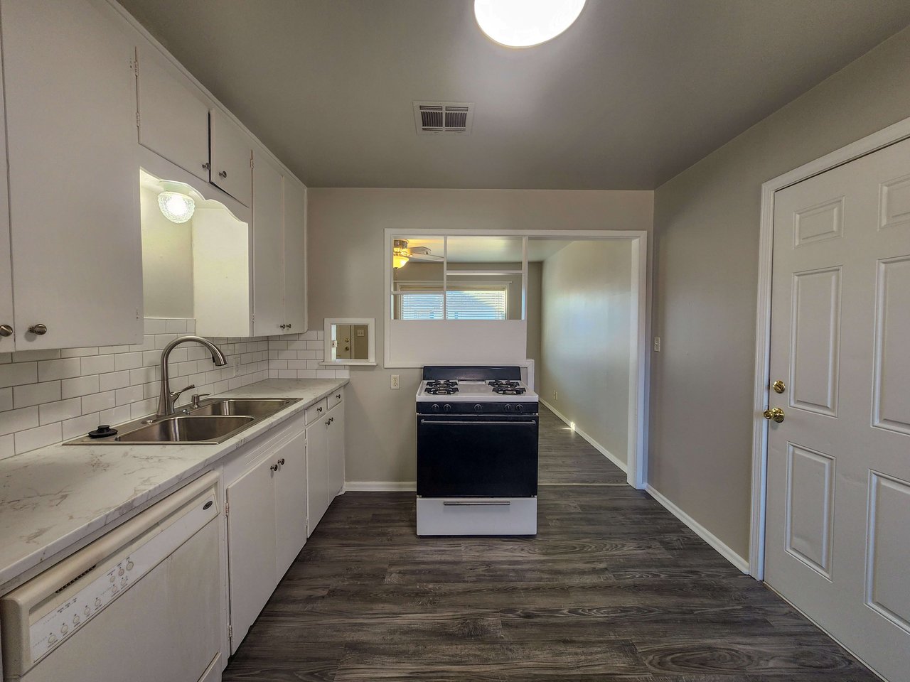 1218 Carol Drive 