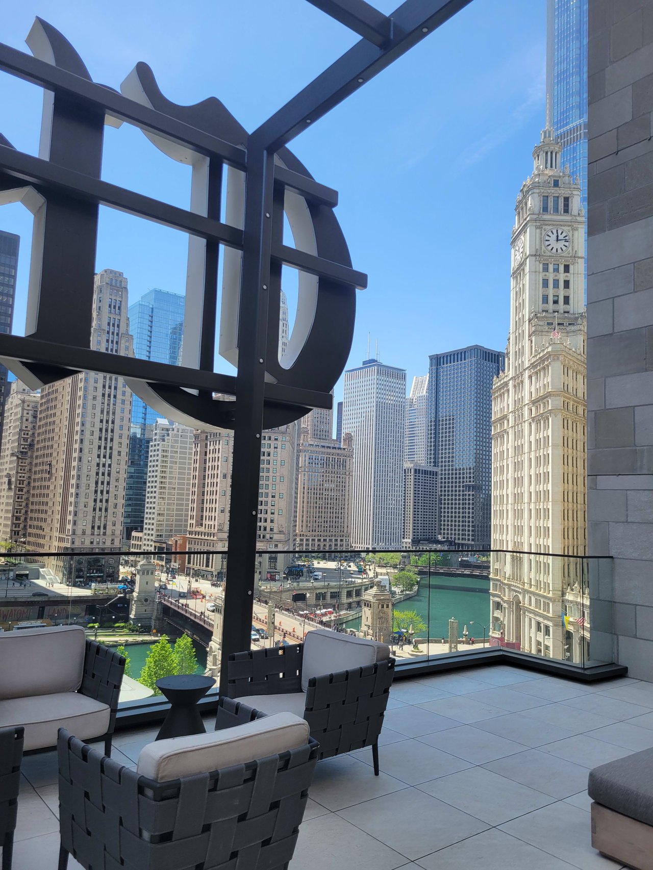 Tribune Tower Residences