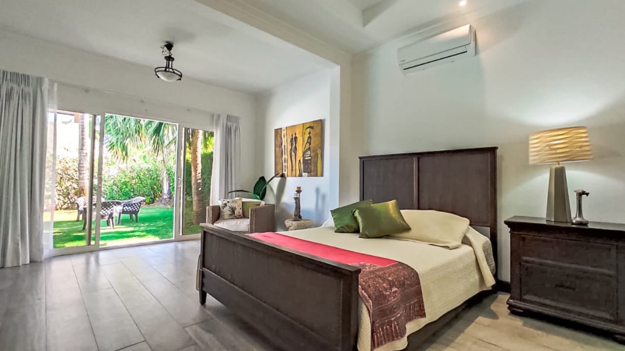 Remodeled Gated Community Home, Jaco, Puntarenas