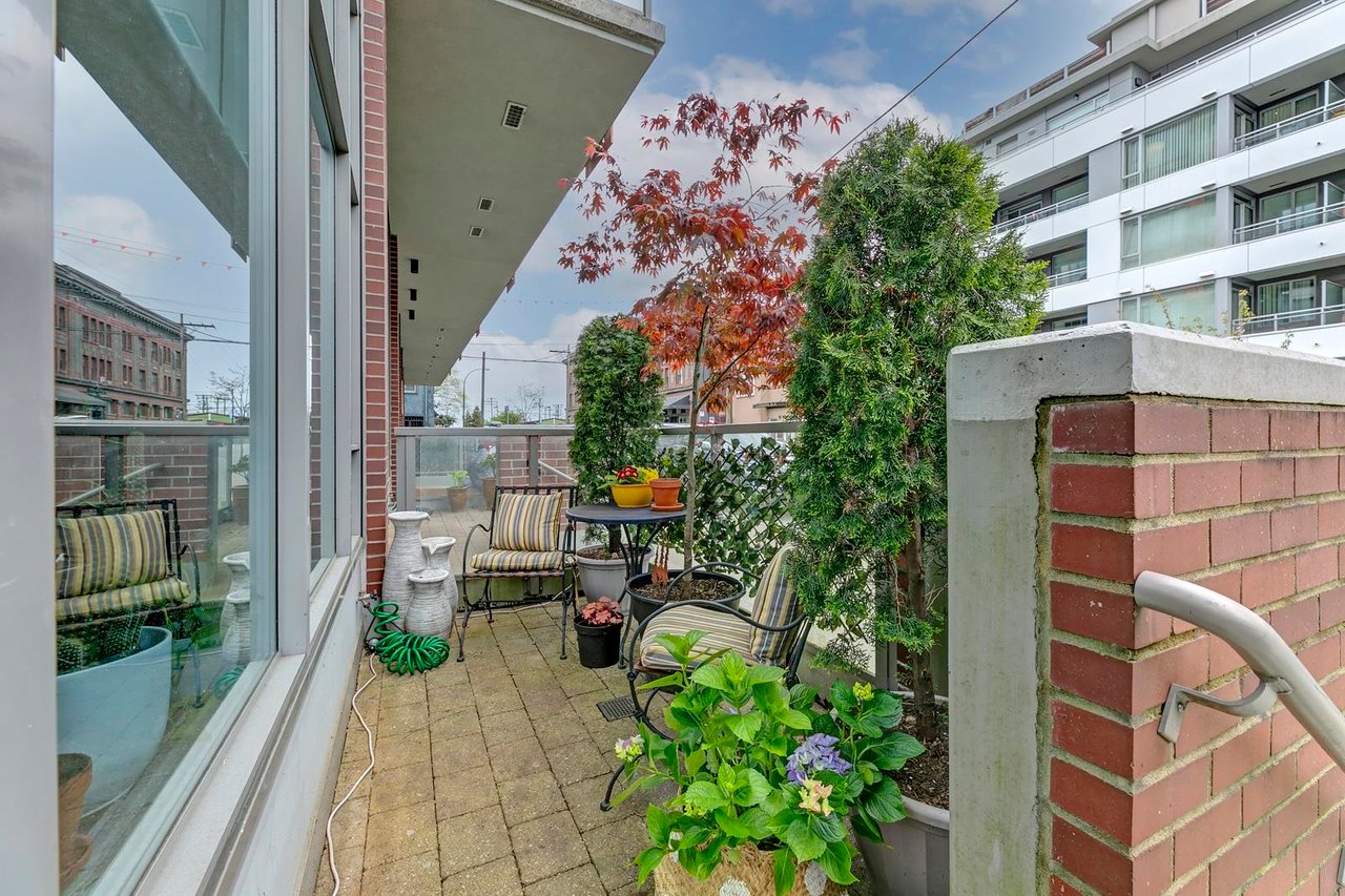 264 E 6th Avenue, Vancouver