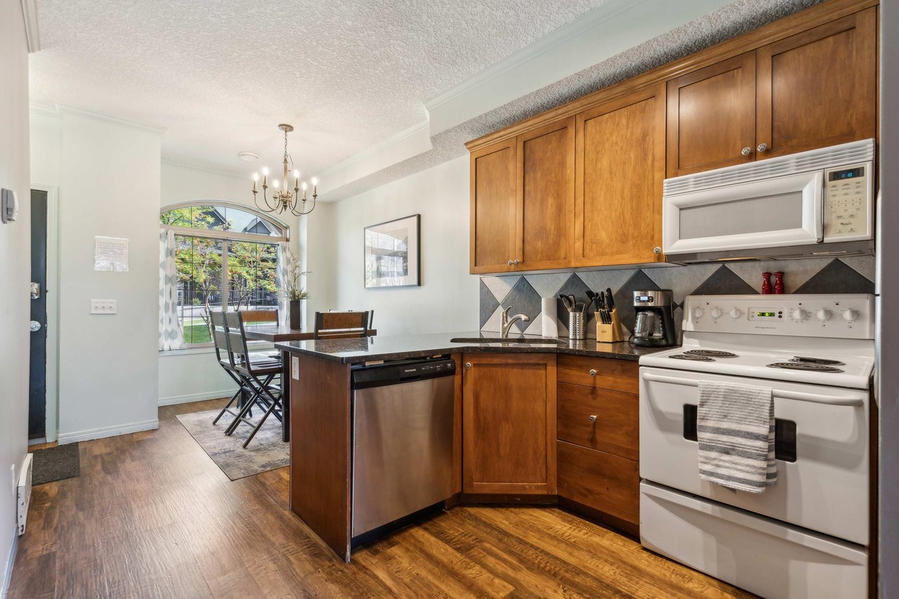 140 Kananaskis Way Unit: 105