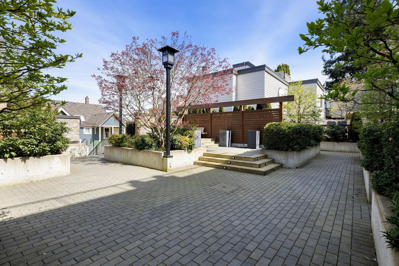 13-1263 W 8th Avenue, Vancouver
