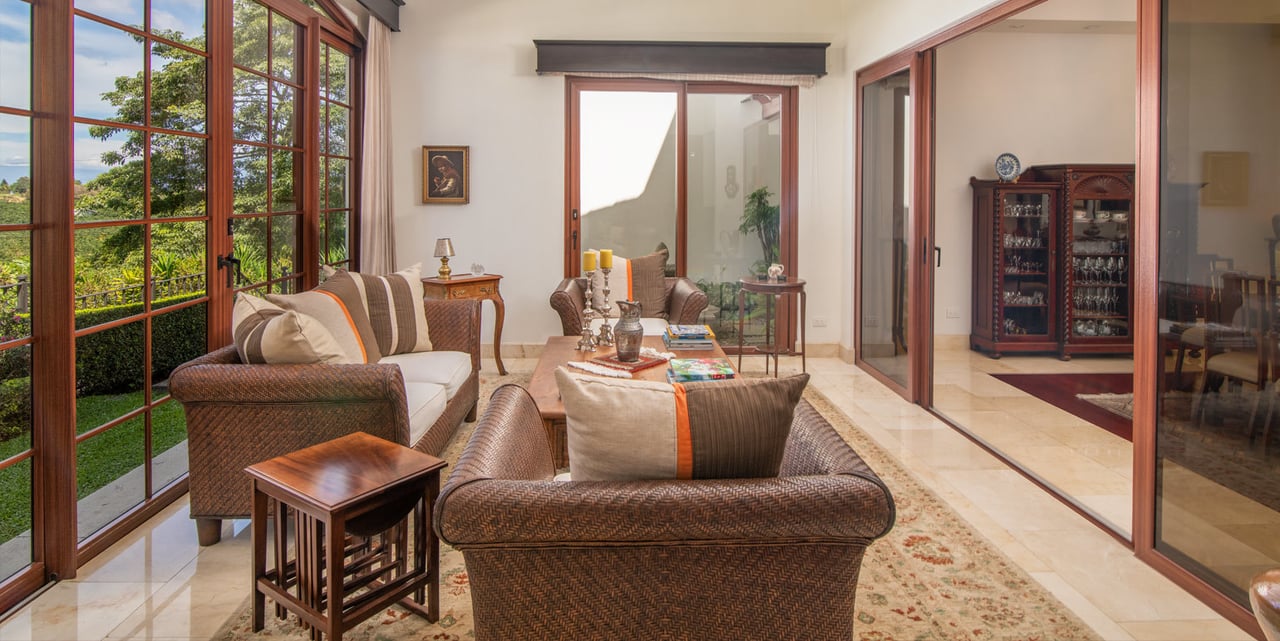 Single Level Bliss Home, Curridabat, San Jose