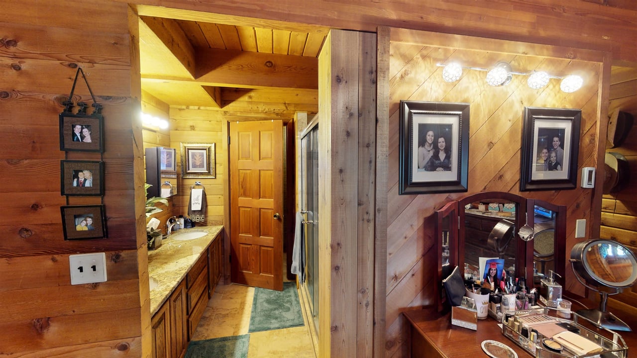Cedarwoods Unit 402