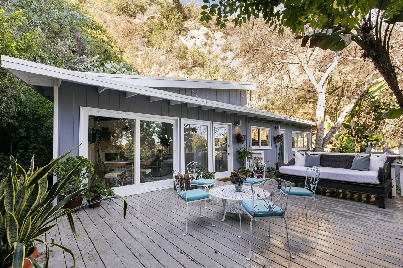 Tranquil and Private Mid Century in Beachwood Canyon