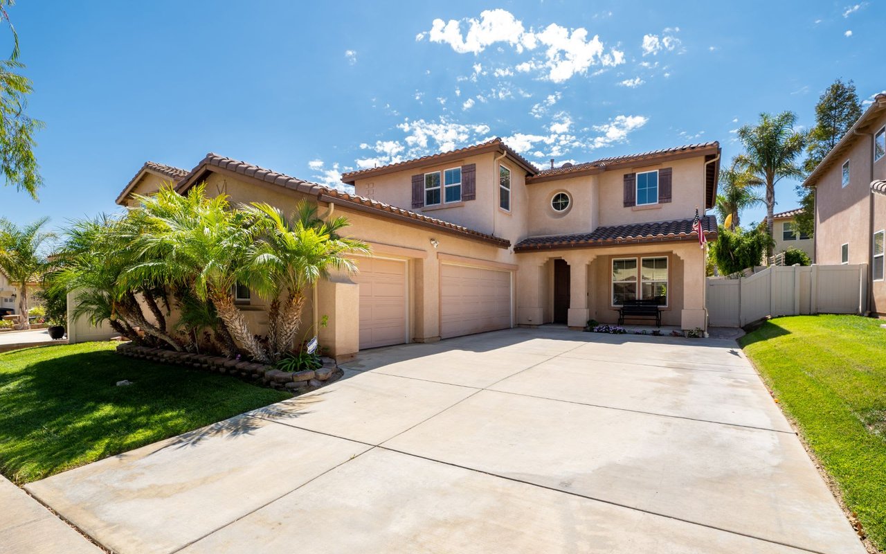 1273 Honeysuckle Avenue