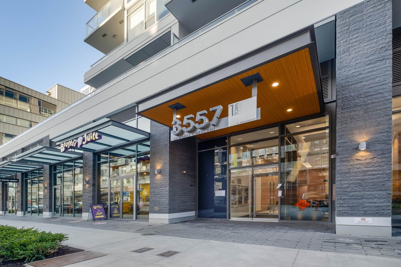 305-3557 Sawmill Cres