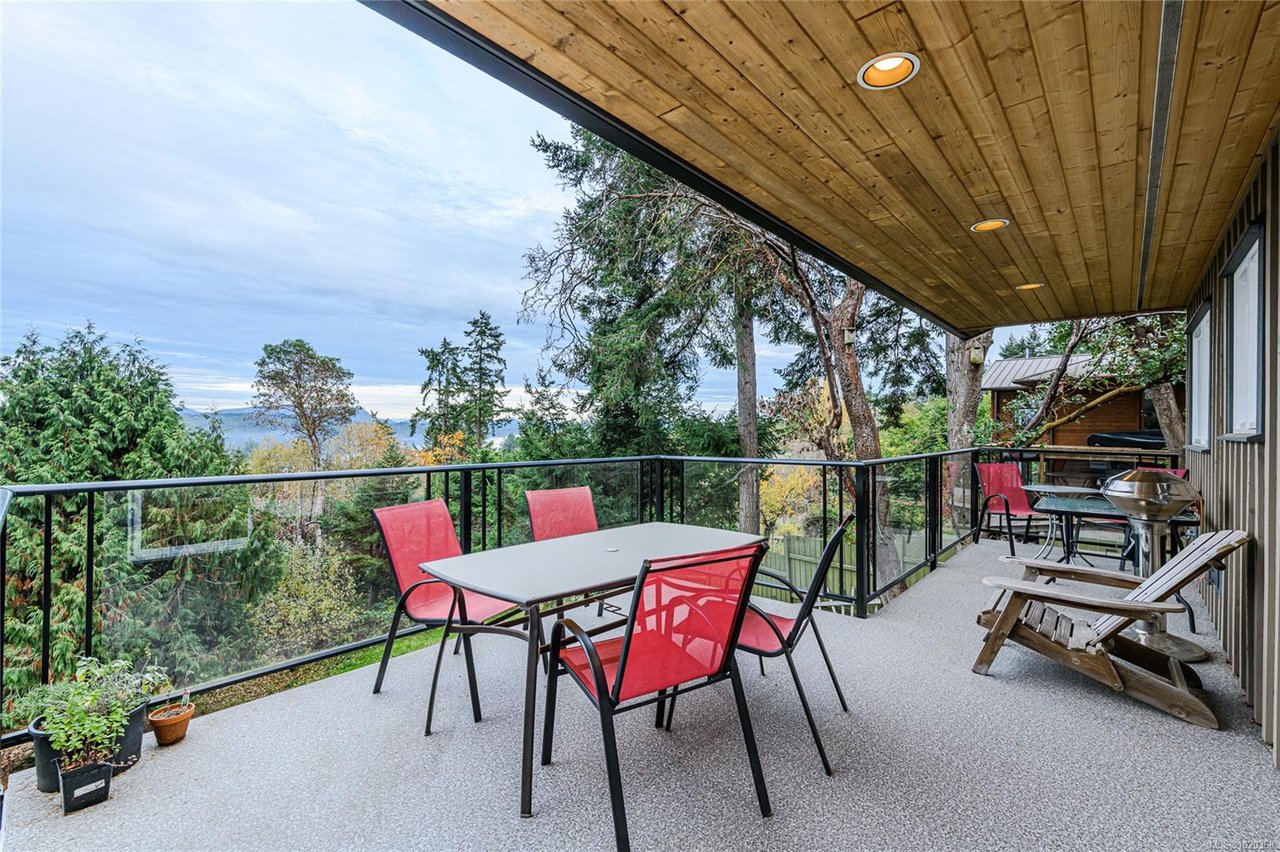 140 Mt. Baker Cres