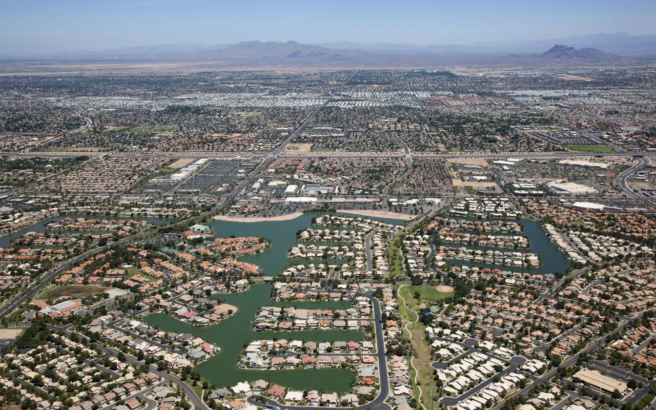 Val Vista Lakes