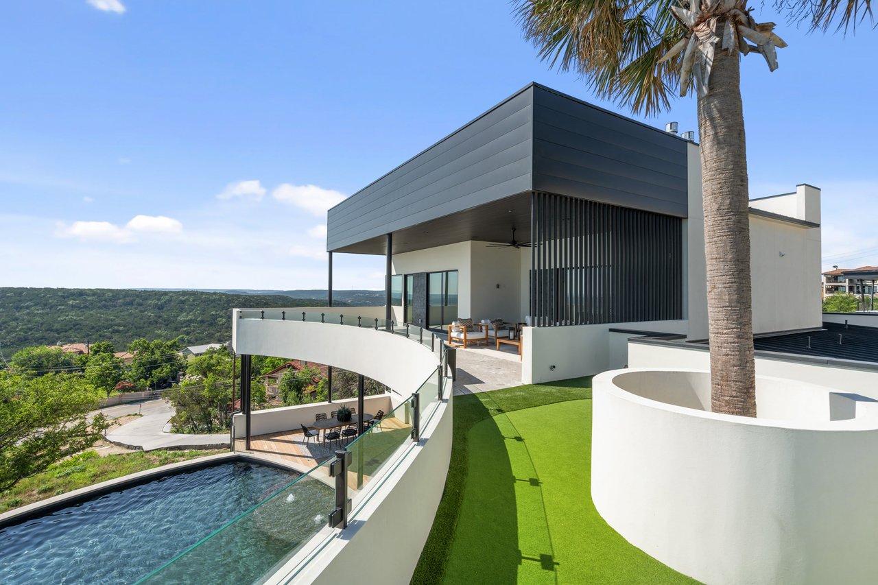 6809 Oasis Pass