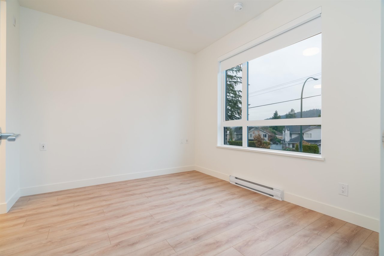 216-735 Anskar Ct