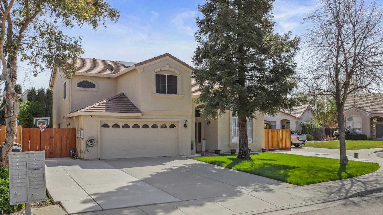 2124 Alfred George Court