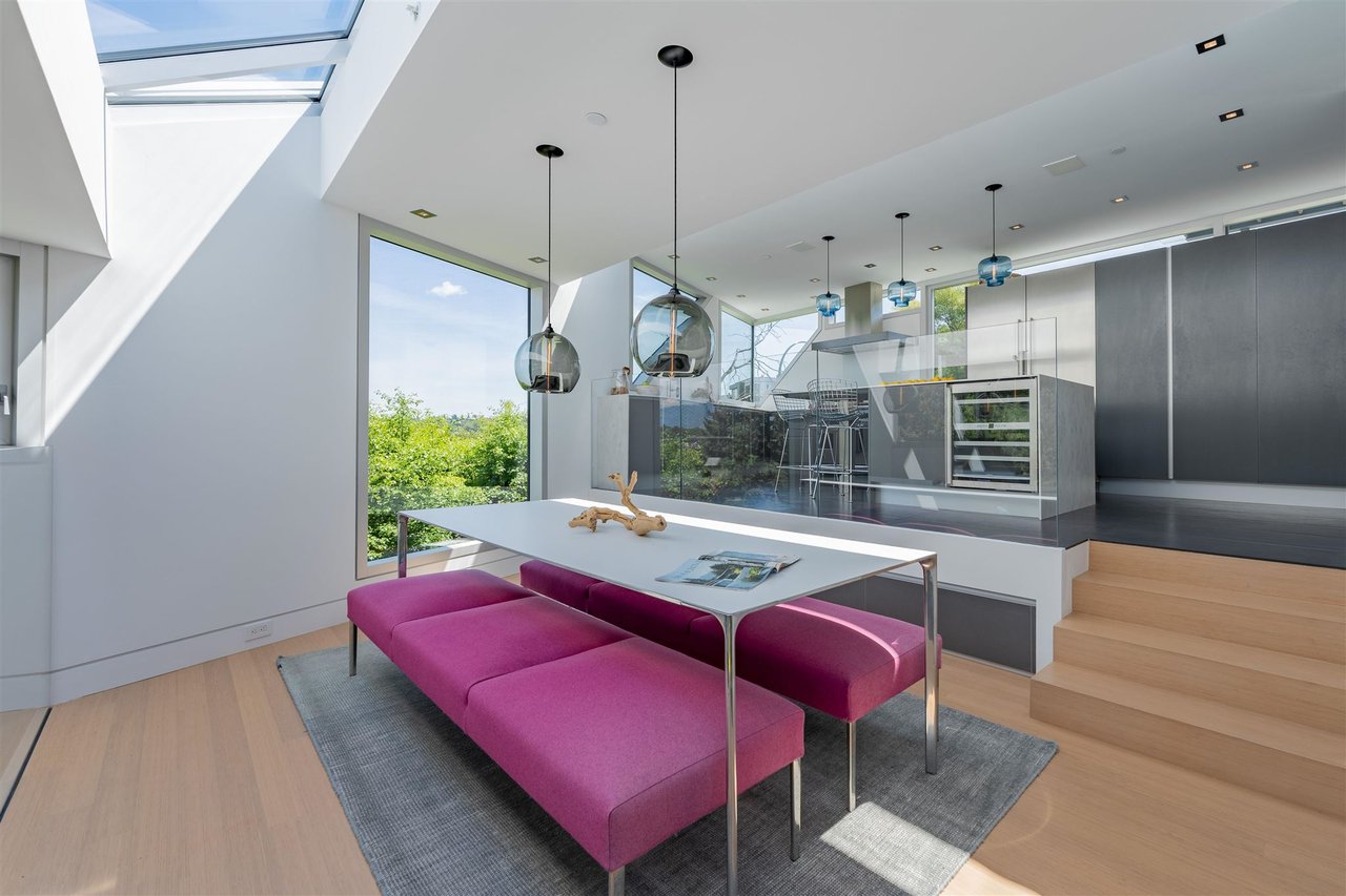 2717 W 29th Ave