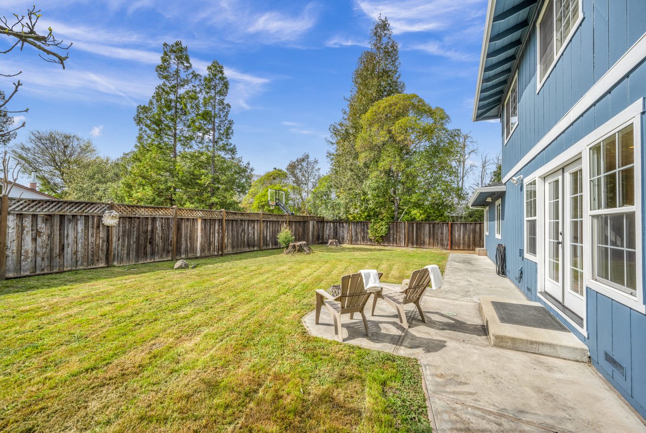4858 Devonshire Place