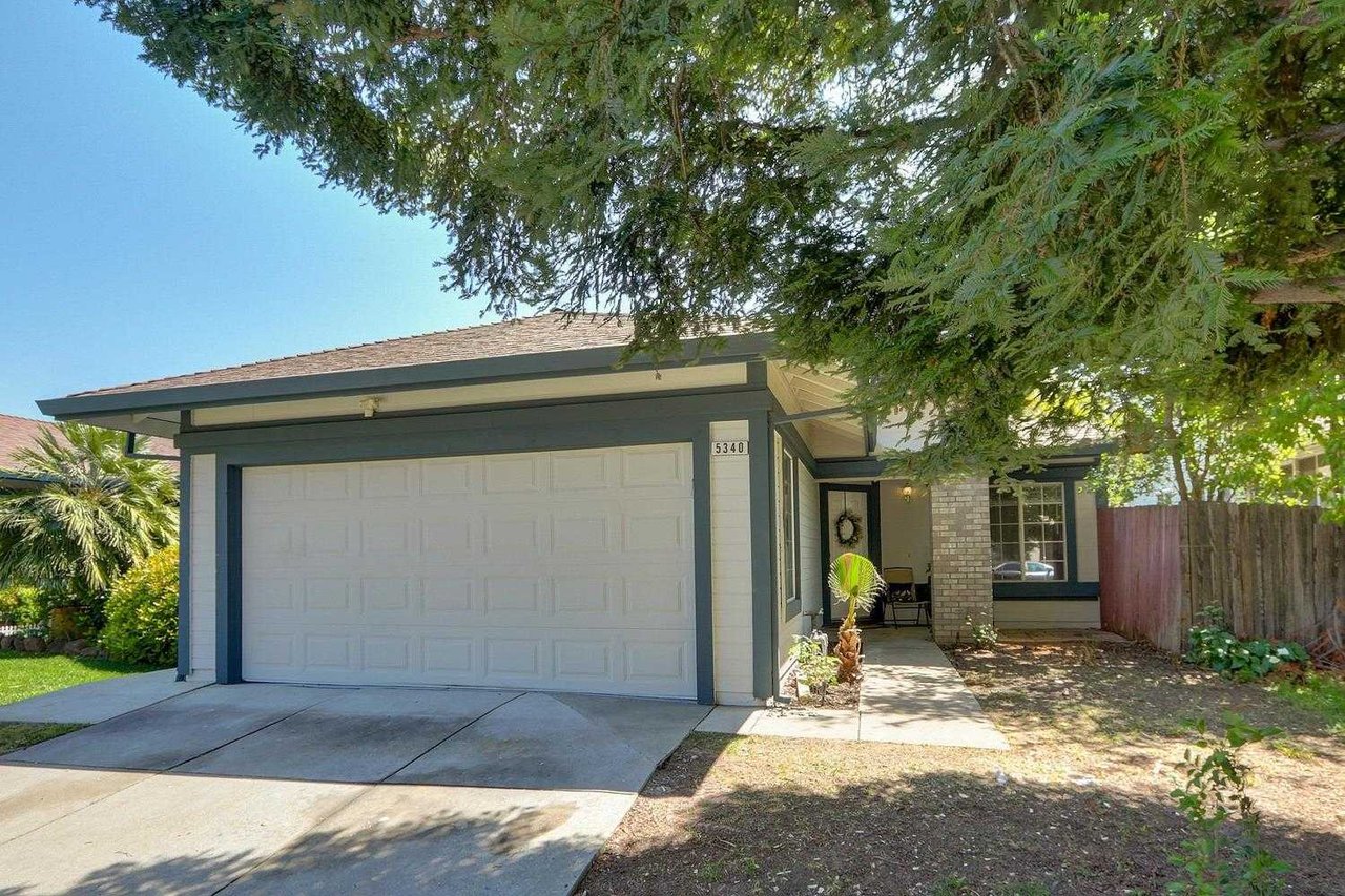 5340 BLUE SAPPHIRE Court