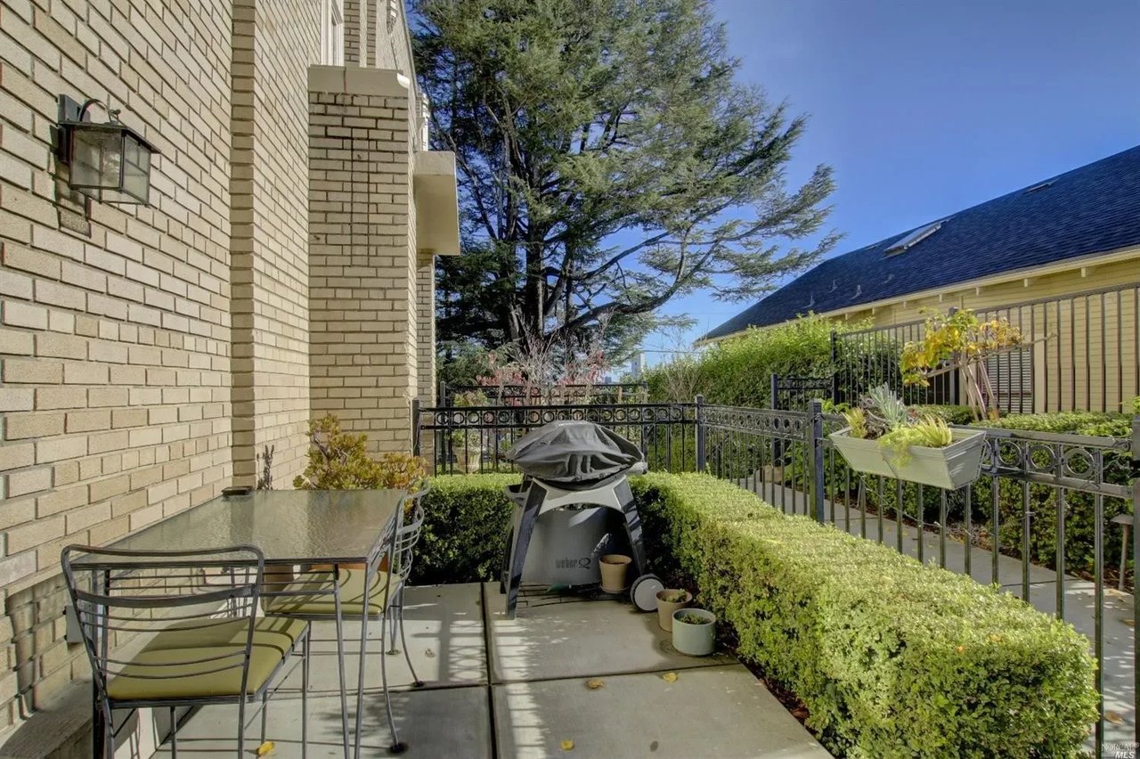 331 Keller St #11