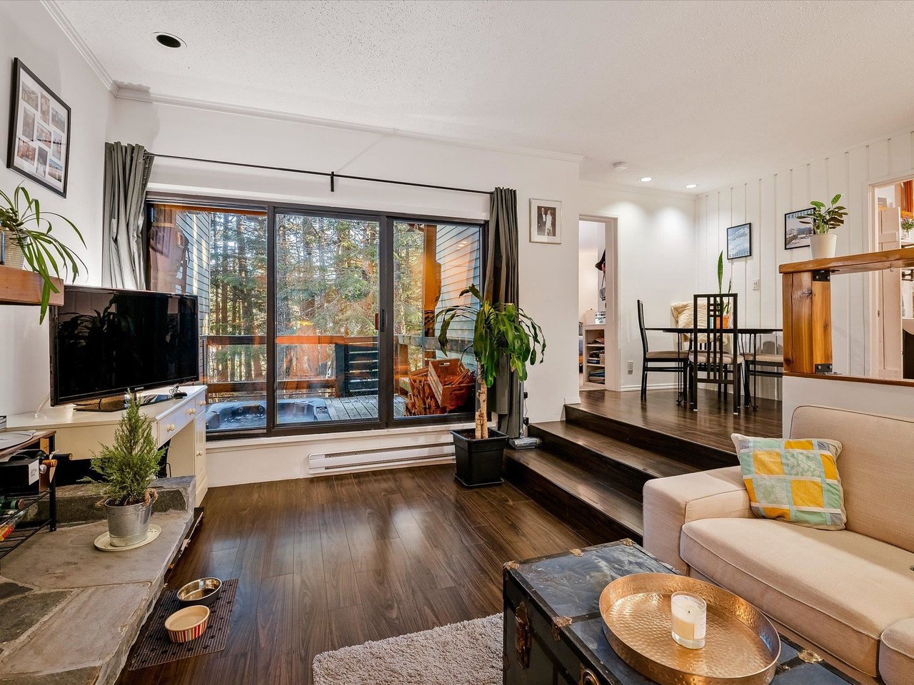 G103-1400 Alta Lake Rd