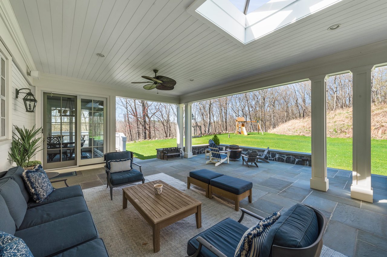 40 Guard Hill Road