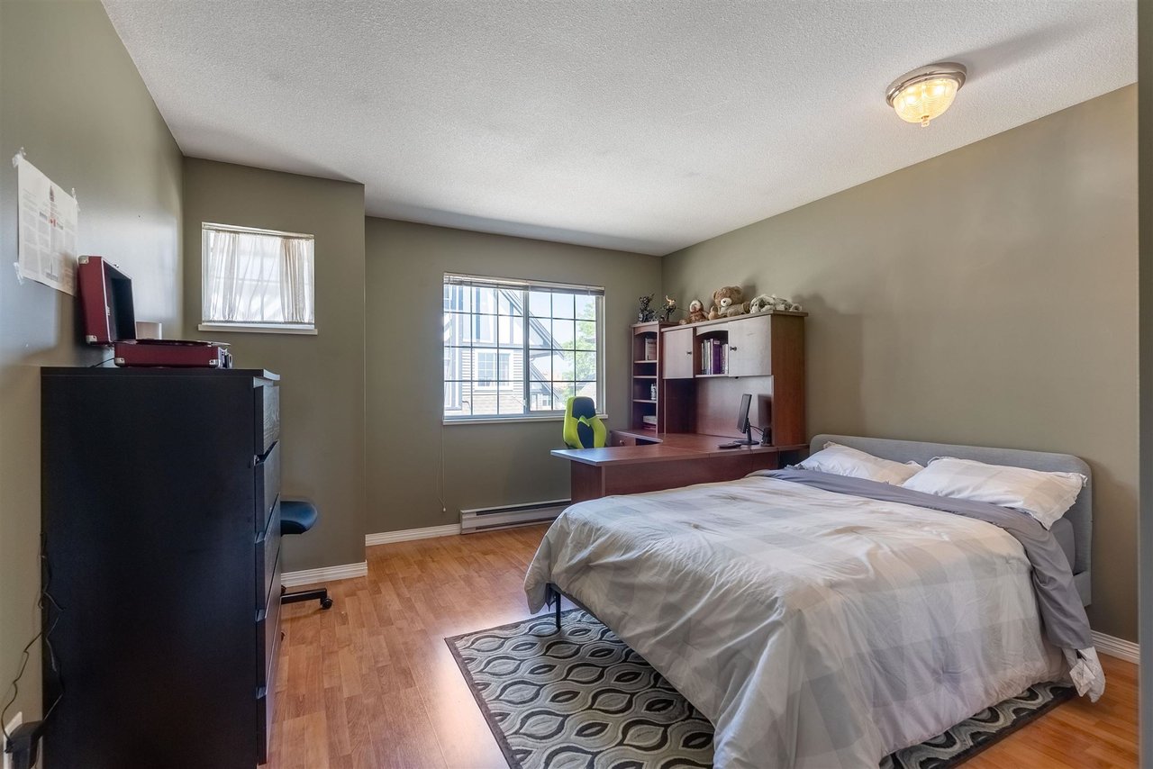 44-2615 Fortress Dr