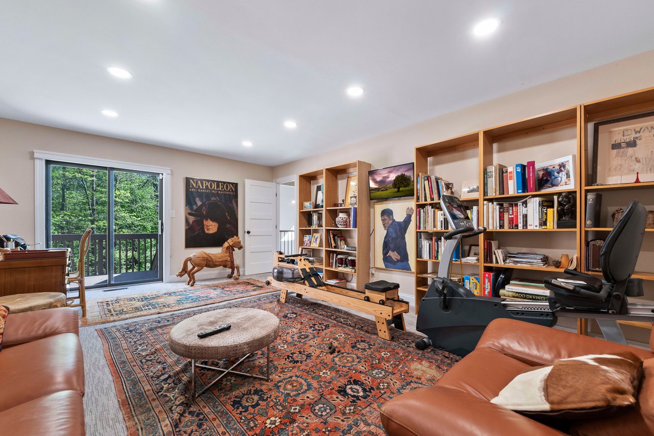 27 Windmill Dr