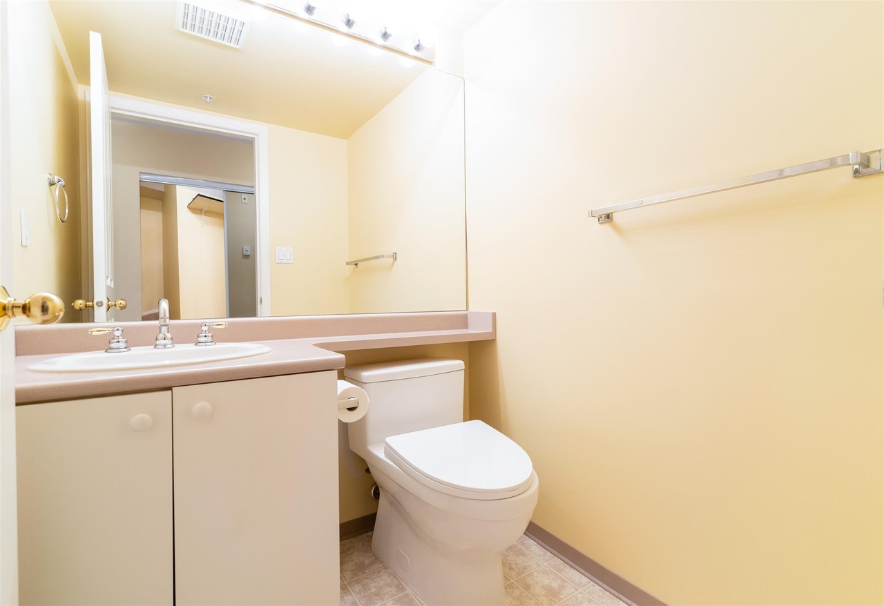 21-9977 138 St