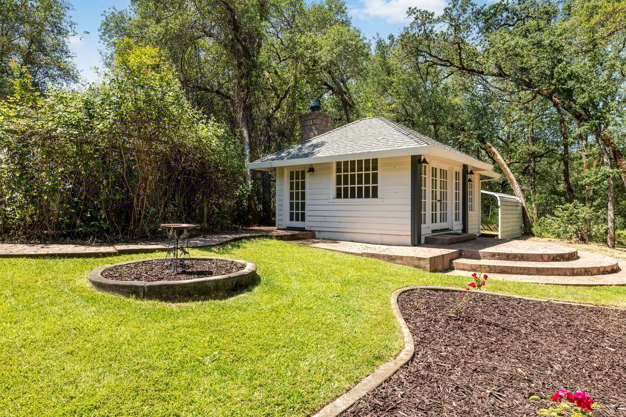 2880 Carlson Drive