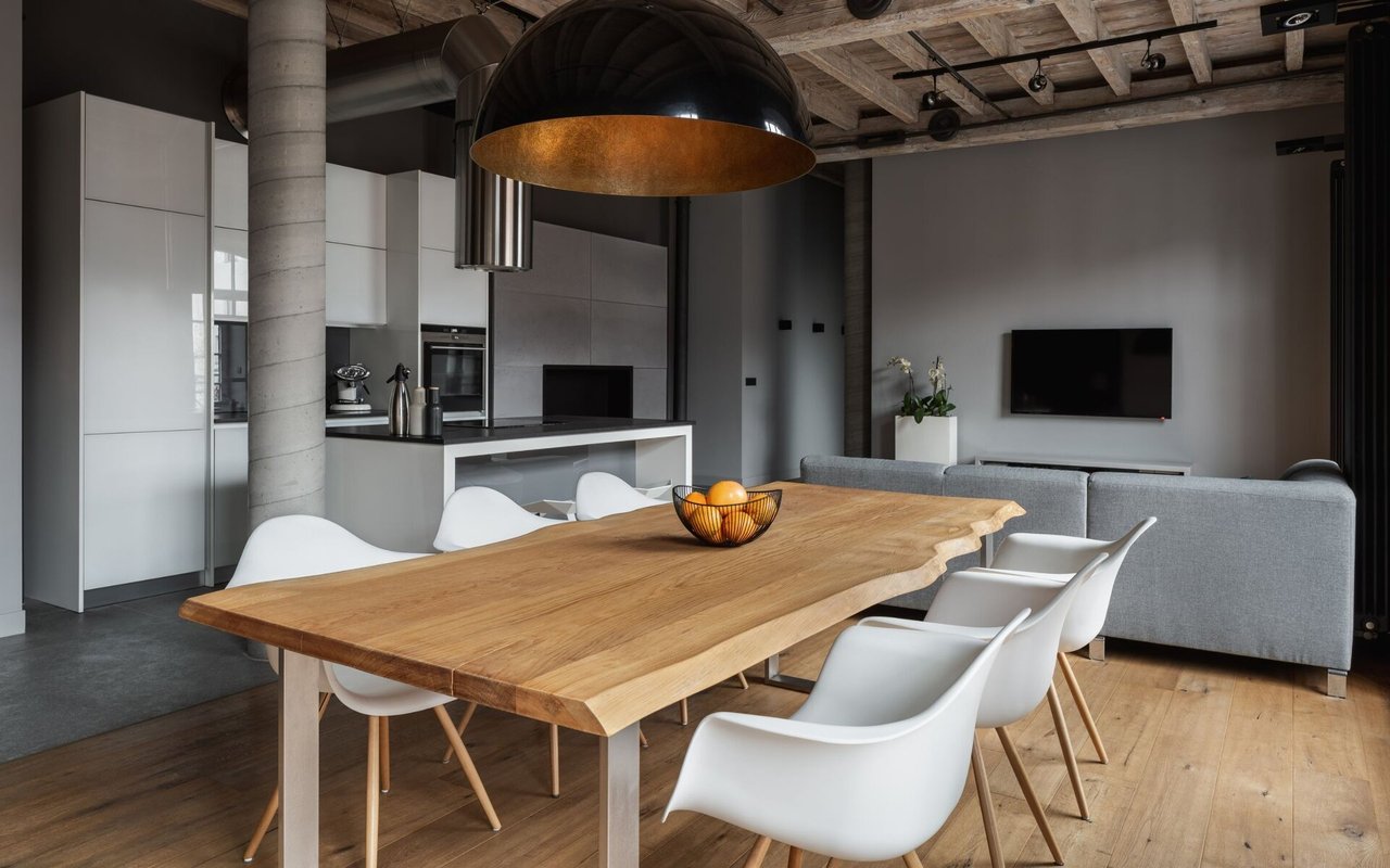 Before and After Home Reveal: Best ROI Home Improvements when you are looking to sell