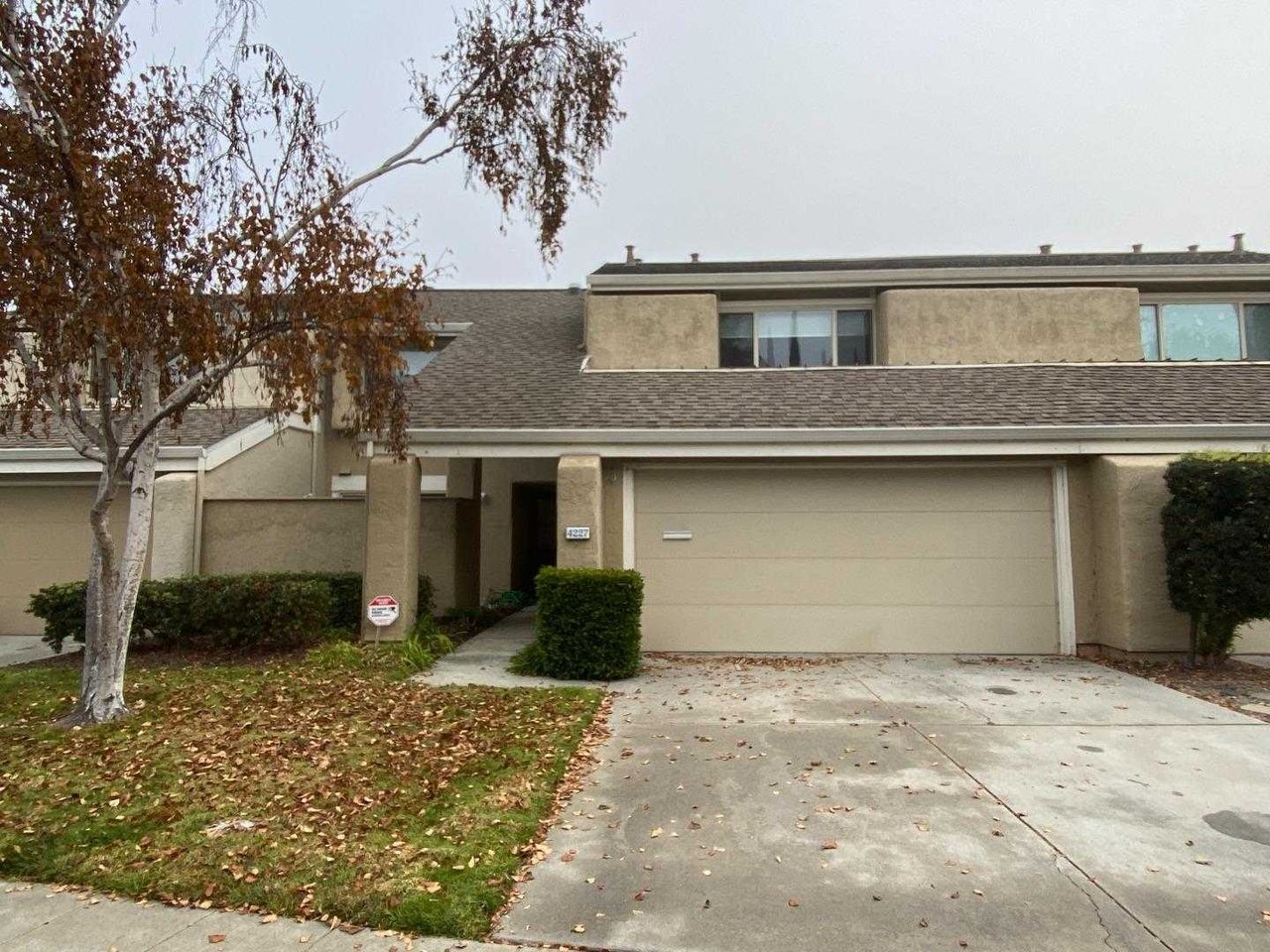 4227 Lake Santa Clara DR