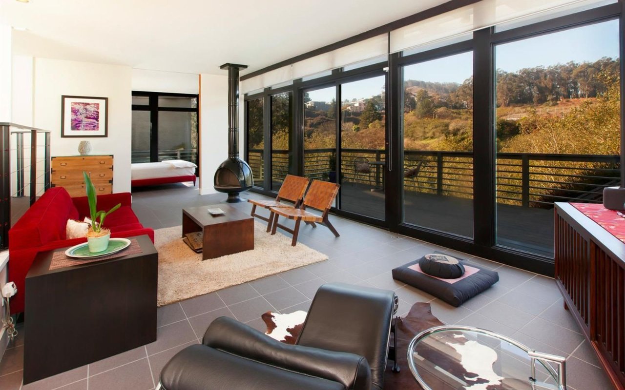 48 Turquoise Way