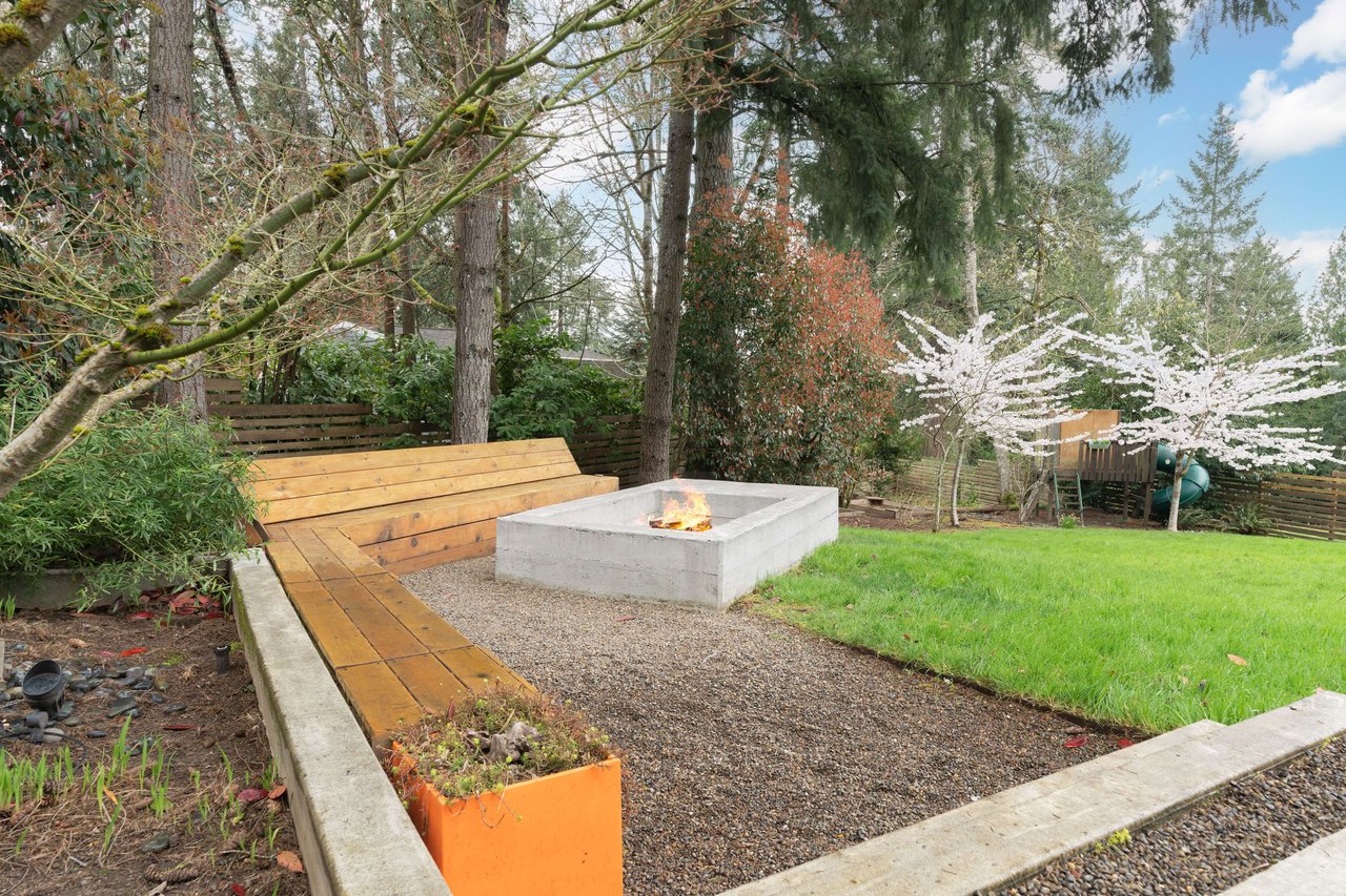 Northwest Contemporary Modern Lake Oswego - Now Available 