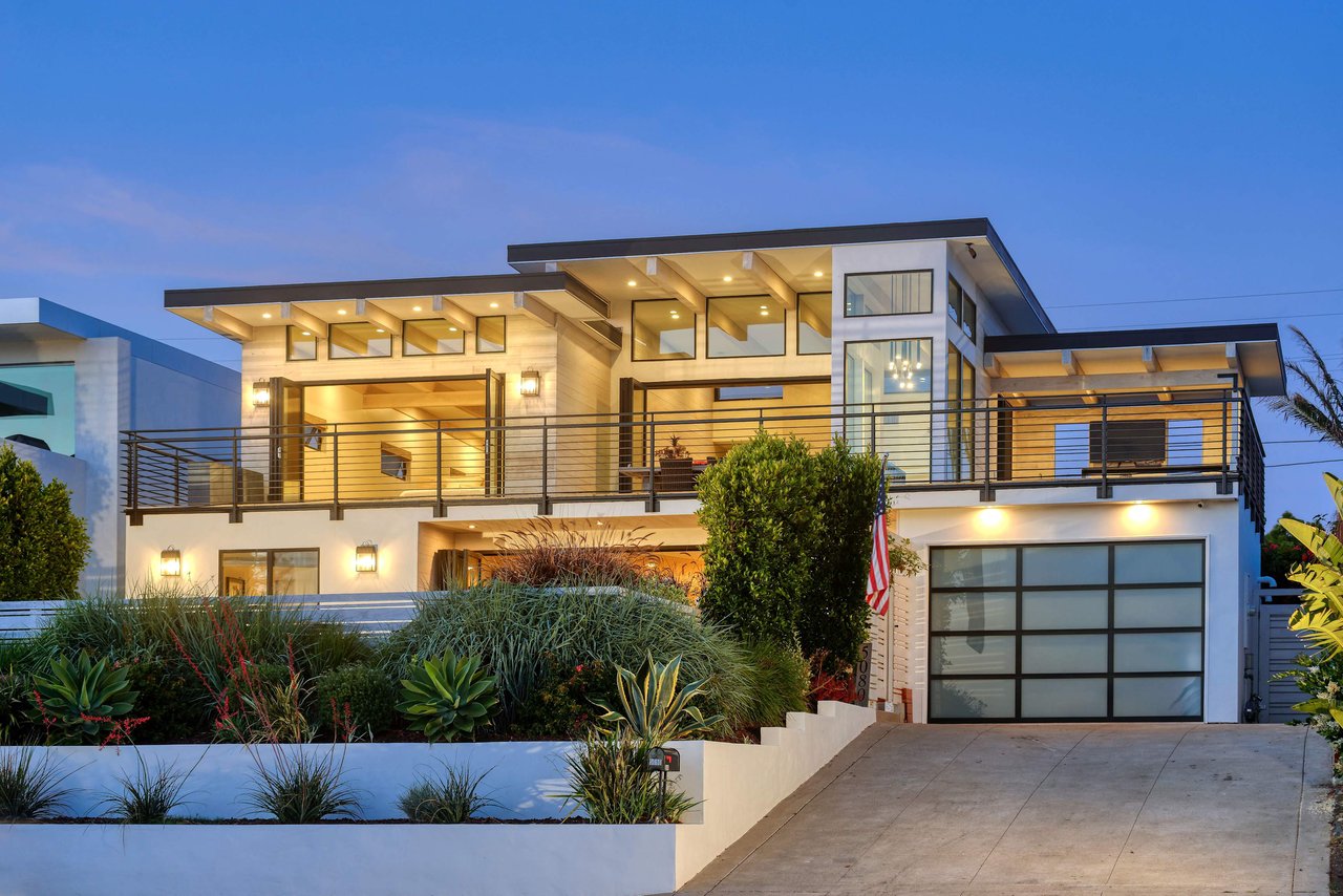 Carlsbad Bvld