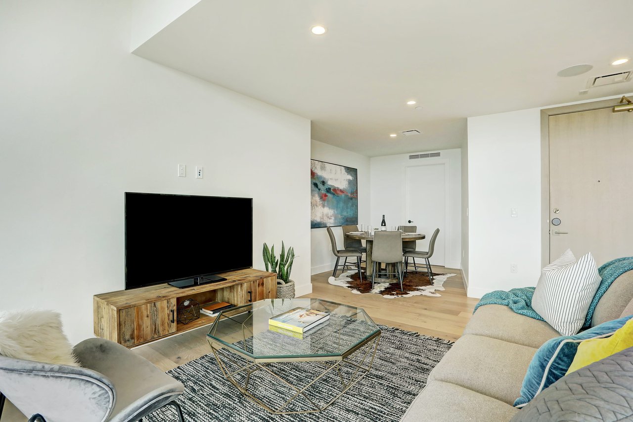 70 Rainey Street #1204 | SELLER REPRESENTED